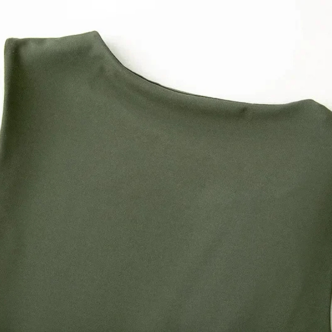 Indiana | Asymmetrical Bodycon Sleeveless Dress for Holidays